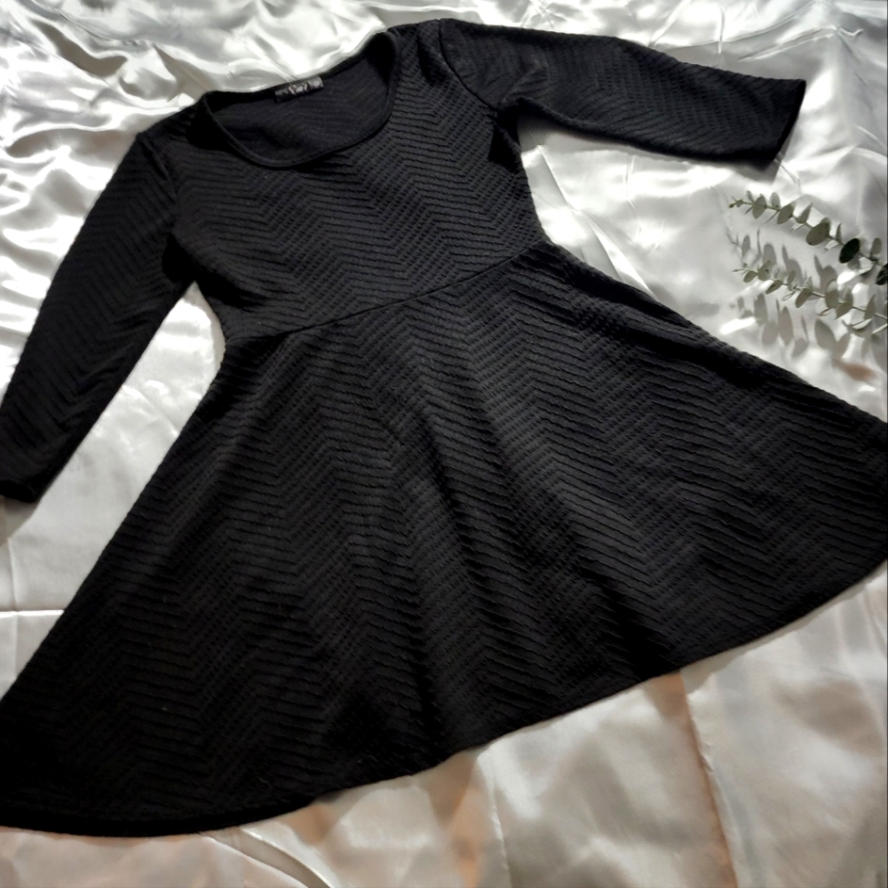 Black short dress